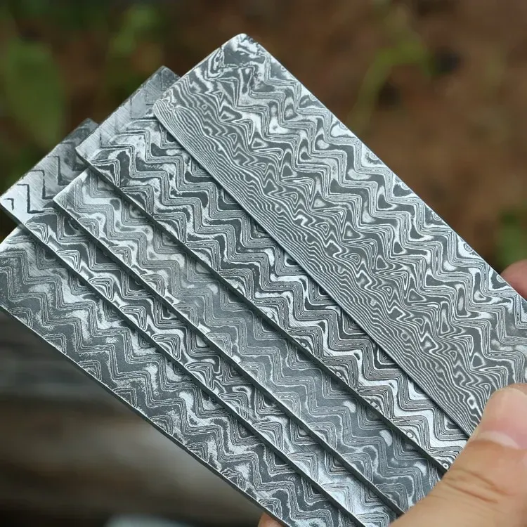 Damascus knife